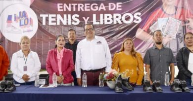 Llegan tenis para más de 33 mil estudiantes de Morelia y Cuitzeo