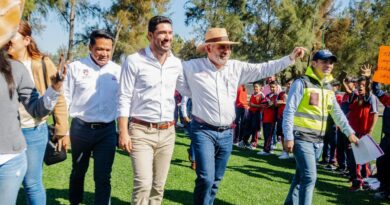 Alfredo Ramírez Bedolla y Manuel Gálvez Inauguran la Cancha de Fútbol 7 en la Unidad Deportiva de Sahuayo