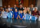 Reconocen autoridades municipales a campeones del Torneo de Primarias con entrega de uniformes deportivos