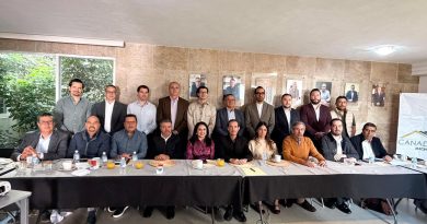 Expone Gladyz Butanda plan de movilidad ante Canadevi Michoacán