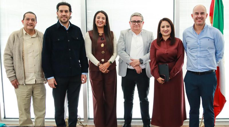 Gladyz Butanda gestiona ante Conagua planta potabilizadora para Morelia