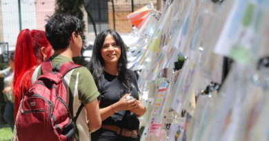 Niñas y niños de los Semilleros Creativos de Michoacán participan en muestra de arte postal