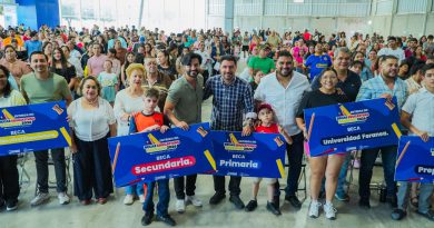 Más de 550 estudiantes reciben Becas Educativas 2026 en Sahuayo