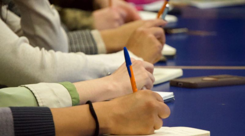 ¡Gana 50 mil pesos por tu guion! Convocatoria especial para mujeres de Michoacán