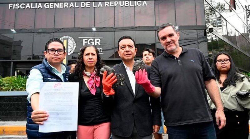 Panistas denuncian ante FGR el “huachicol marítimo de petróleo” que contaminó al Golfo de México; hasta 20 años de cárcel vs funcionarios de PEMEX