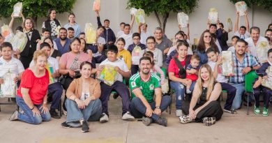 Programa Fuerza por la Educación llega al CAM Sahuayo con entrega de útiles escolares