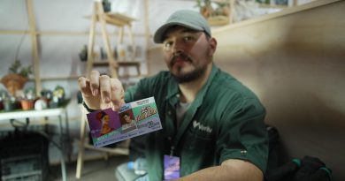 Compra en el Pabellón de Productores y disfruta de los conciertos del Jalo Futbolero