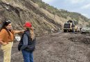 Deslave obliga al cierre de carretera en Venustiano Carranza; autoridades trabajan para garantizar la seguridad