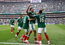 México vence 2-0 a Sudáfrica en primer partido del Mundial