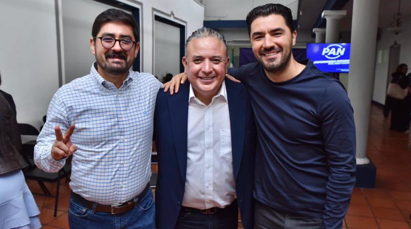 Manuel Gálvez participa en la Sesión Ordinaria del Consejo Estatal del PAN Michoacán