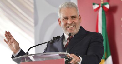 Con estabilidad financiera, Michoacán ha pagado 114 quincenas puntuales al magisterio: Bedolla