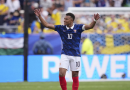 Mbappé se acerca a Messi y lleva a Francia a Cuartos del Mundial tras vencer a Paraguay