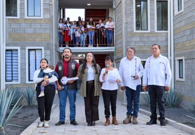 Entregan 48 hogares del Programa Vivienda para el Bienestar en Vista Hermosa