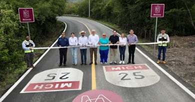 Inaugura Bedolla rehabilitación de la carretera Tiripetío-Carácuaro-Eréndira