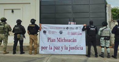 SSP brinda apoyo operativo en cateo de la FGE en Tanhuato; aseguran 12 armas, equipo táctico y vehículos