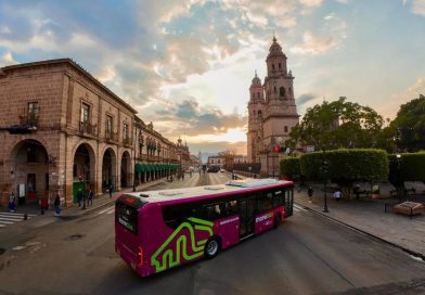 Morebús transformará la movilidad de Morelia bajo estándares internacionales de ONU-Habitat: Bedolla