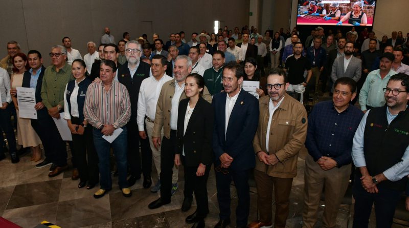 Michoacán impulsa el trabajo digno y la seguridad social en el sector aguacatero