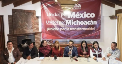 Ocho de 11 equipos de Morena en Michoacán se suman a Carlos Torres Piña rumbo a 2027