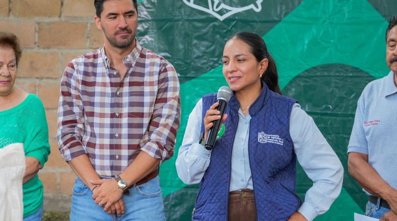 Manuel Gálvez Sánchez y la SADER entregan apoyos a más de 200 productores agrícolas de Sahuayo